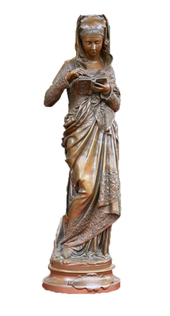 15 - statue femme lisant